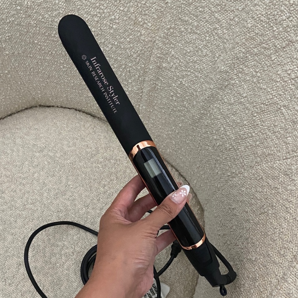 Infrarose Styler Digital Hair Straightener - Black with Rose Gold Accents
